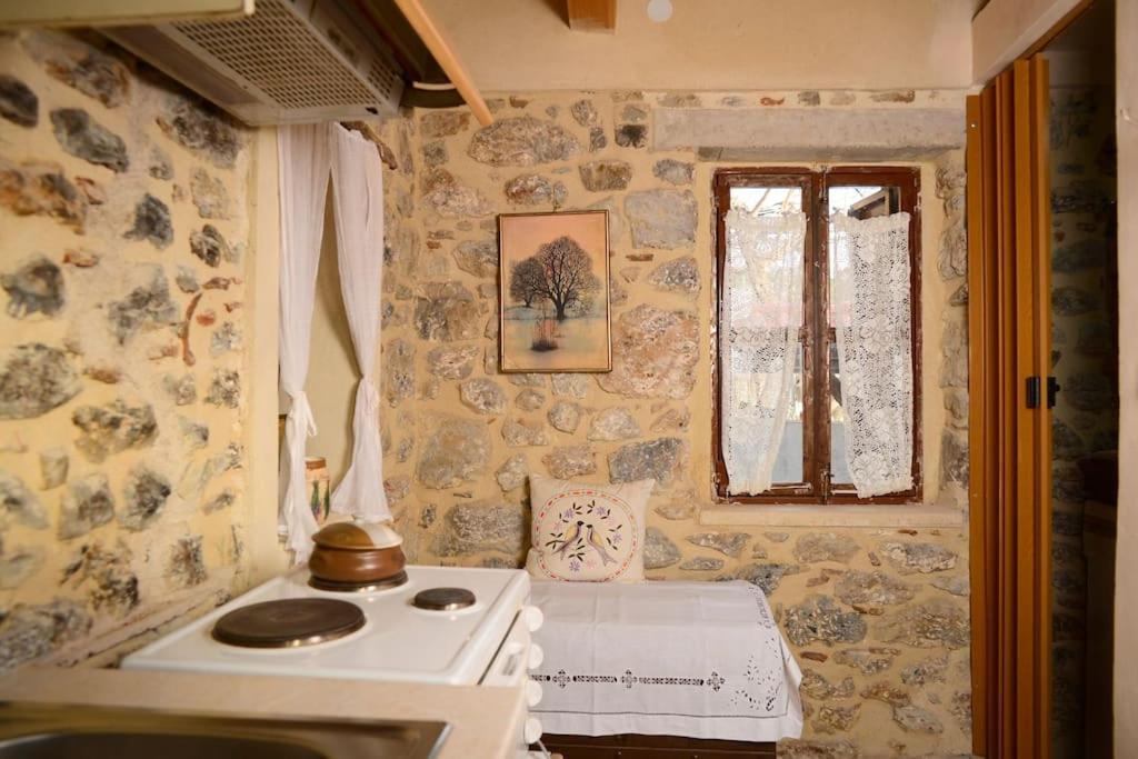 A Small Paradise In Mani With Local Hospitality Orovas Exterior photo